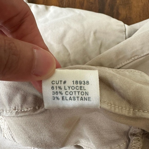 J BRAND Anja Cuffed Pants Crop Slim Fit in Concrete Dust - Picture 8 of 12